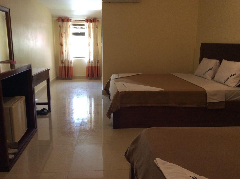 Royal Princess Hotel Sihanoukville Buitenkant foto
