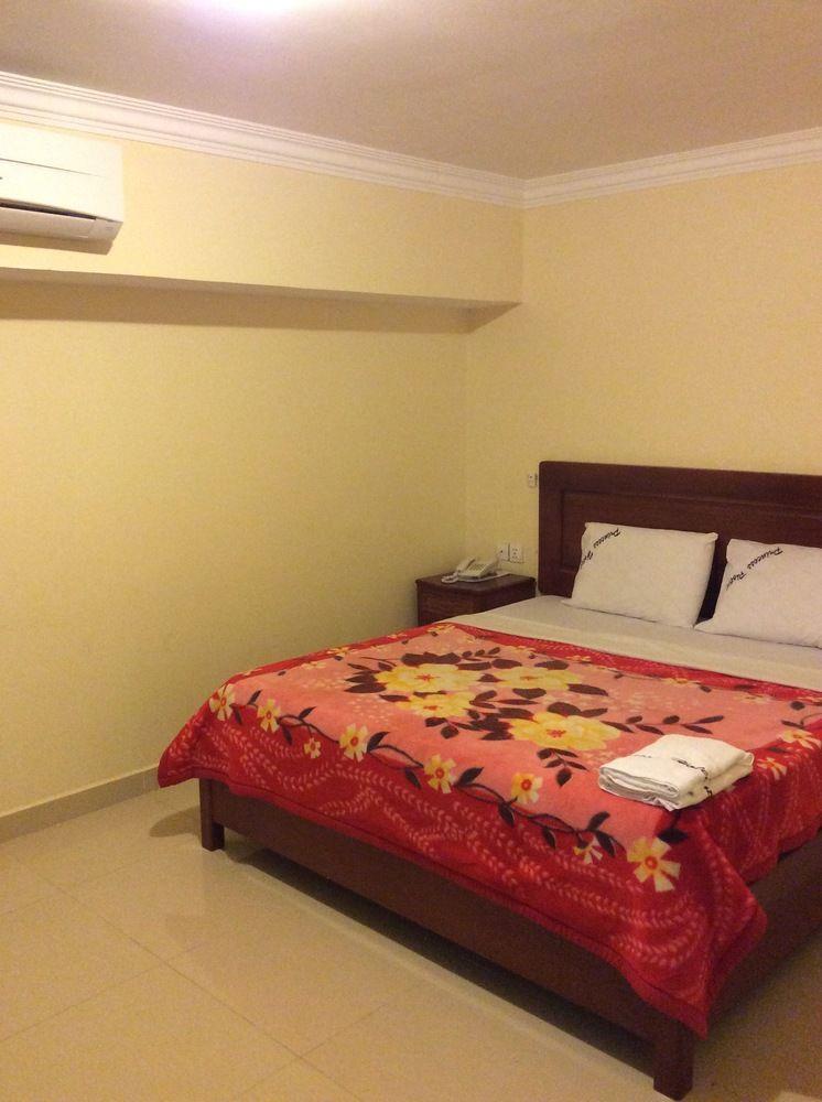Royal Princess Hotel Sihanoukville Buitenkant foto