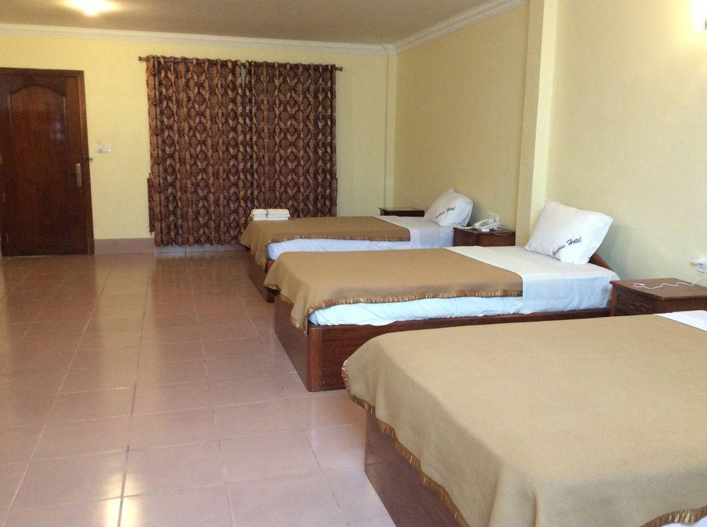 Royal Princess Hotel Sihanoukville Buitenkant foto